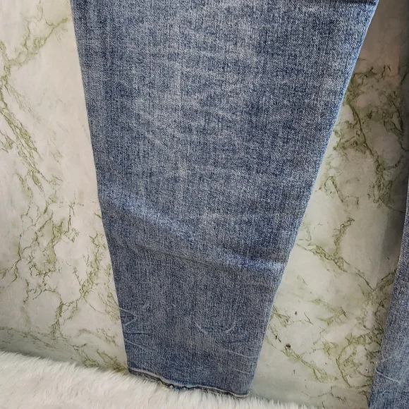 EXPRESS Athletic Skinny Jeans - Picture 11 of 16